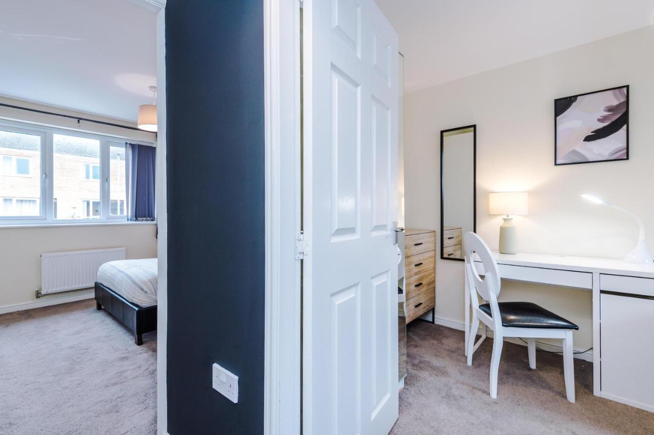 Chic 2 Bed House With Garden & Free Parking Villa Manchester Eksteriør bilde