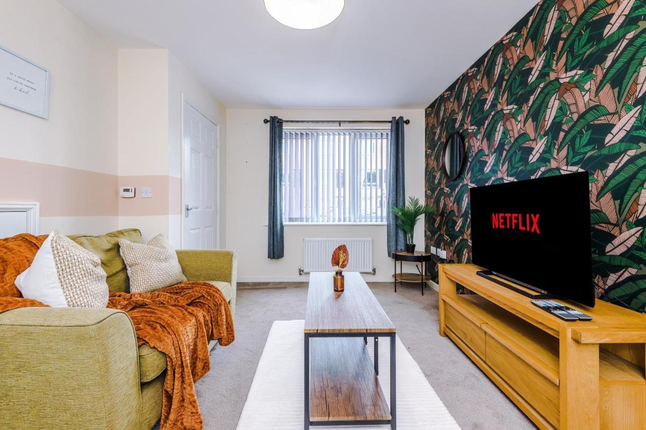 Chic 2 Bed House With Garden & Free Parking Villa Manchester Eksteriør bilde