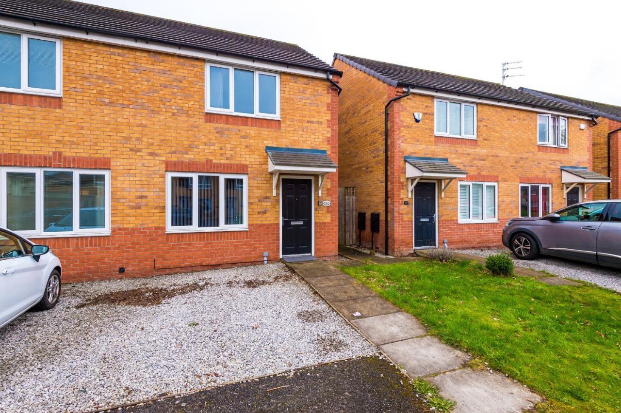 Chic 2 Bed House With Garden & Free Parking Villa Manchester Eksteriør bilde